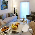 Sykea Luxury Apartament *